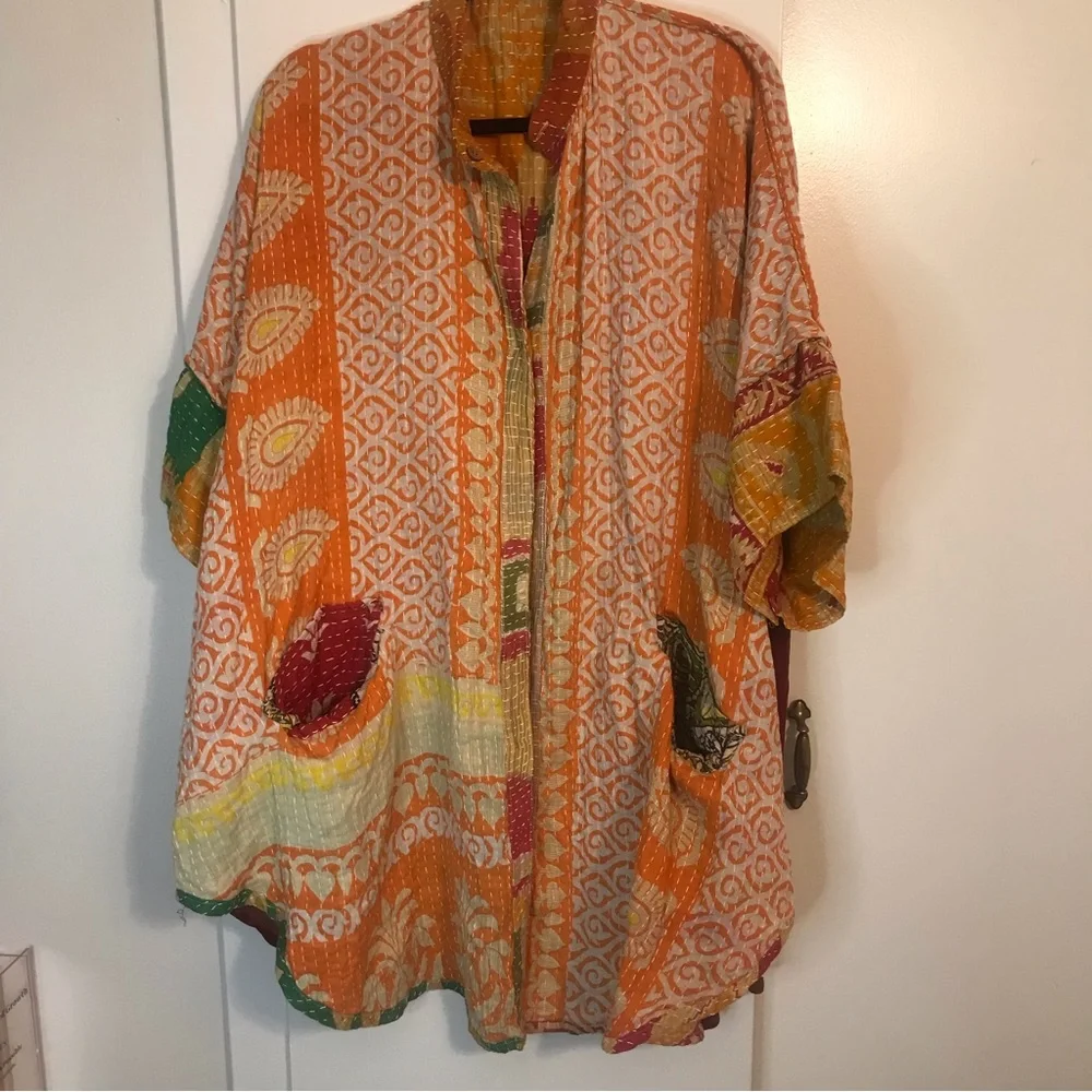 Kantha Bae Button Up - Picture 3 of 5